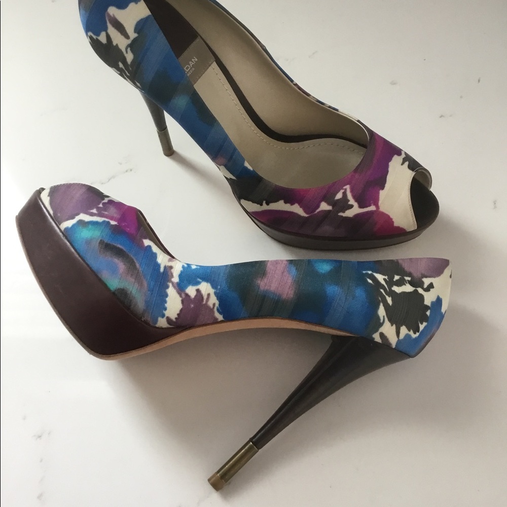 Baldan Multi-Color Peep Toe Platform Heels - EU39